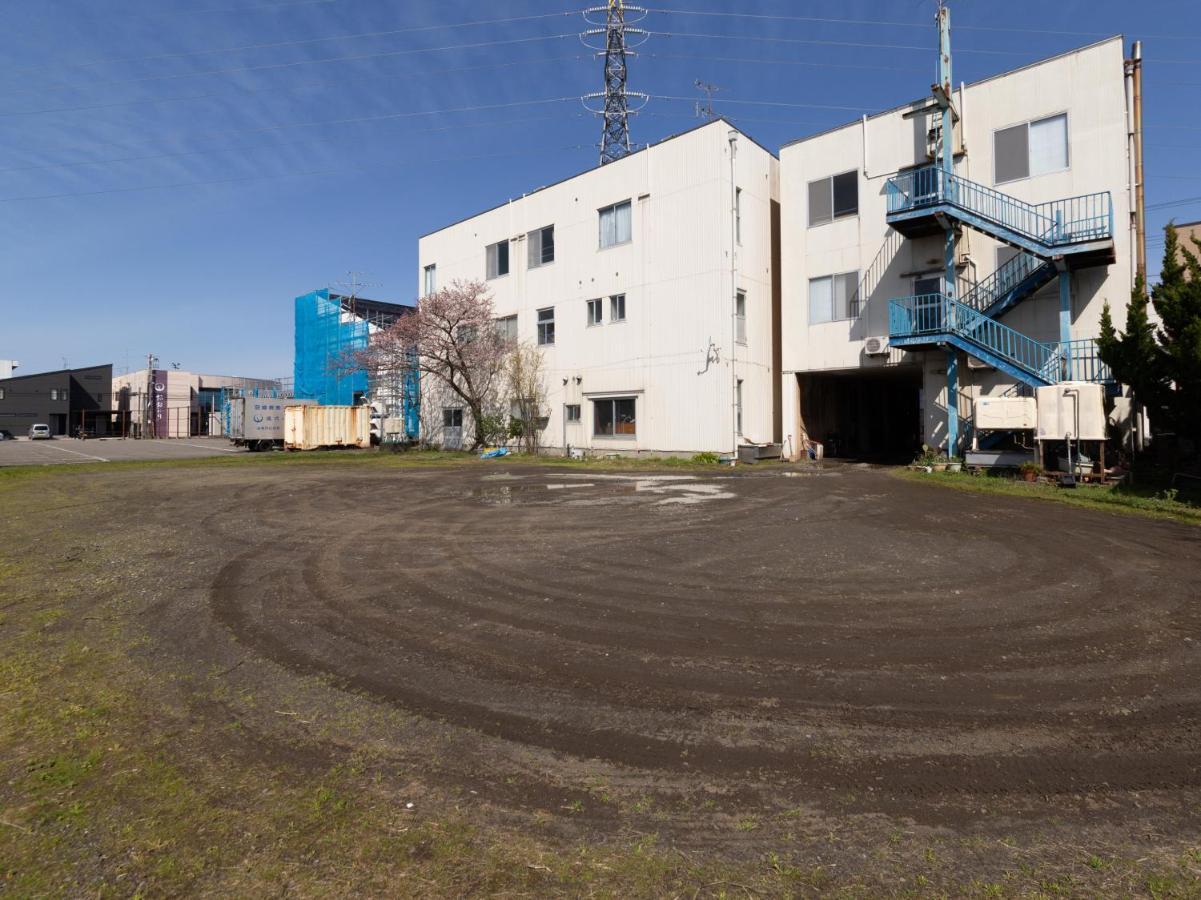 Tabist Business Hotel Chitose Кашивазаки Екстериор снимка
