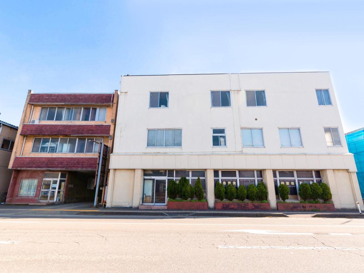 Tabist Business Hotel Chitose Кашивазаки Екстериор снимка